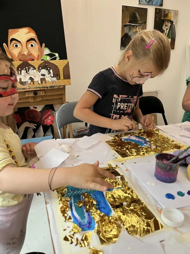 Kreativní práce s různými materiály